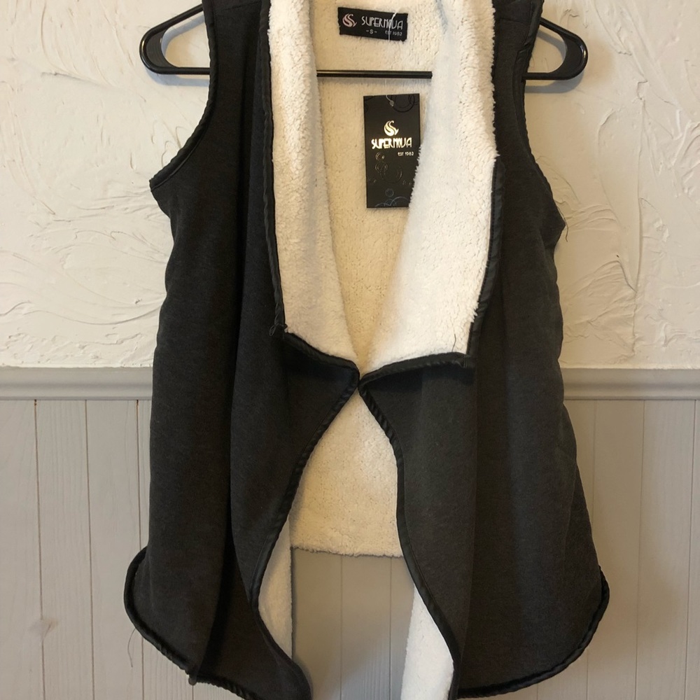 Grey Sherpa lined vest with faux leather detail S